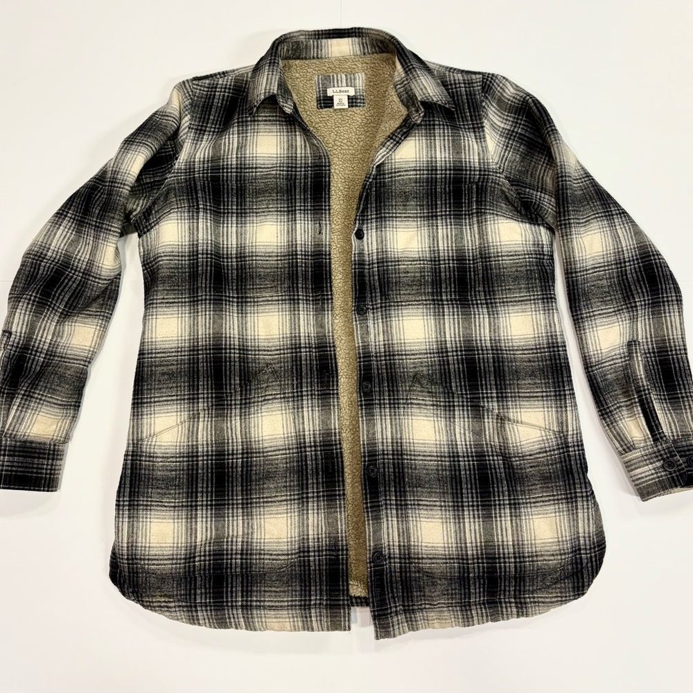 L.L Bean Button Up Coat. Beige And Navy Plaid. Size - XS Regular Length.